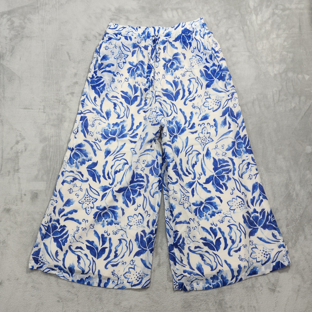 CeCe Pants Womens L Blue White Floral Chiffon Crop Wide Leg Lined Pull On Beach